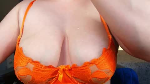 Snapshot of gaaby_ chatting on 5, 11, 2025 gaaby online show from 5, 11, 2025