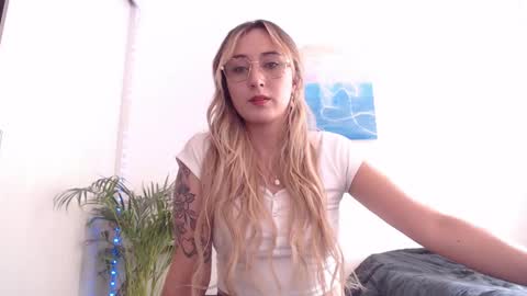 Gabriela online show from 26, 2, 2025