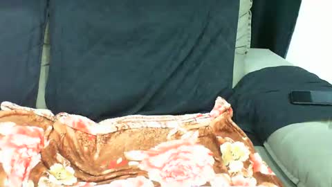 Snapshot of gabibrasil chatting on 18, 1, 2025 gaby  layla online show from 18, 1, 2025