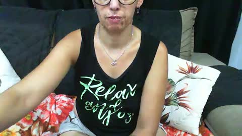 Snapshot of gabibrasil chatting on 19, 1, 2025 gaby  layla online show from 19, 1, 2025