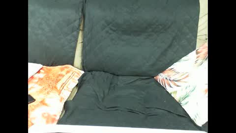 Snapshot of gabibrasil chatting on 31, 1, 2025 gaby  layla online show from 31, 1, 2025