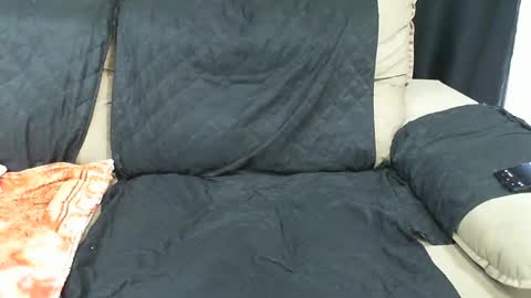 Snapshot of gabibrasil chatting on 6, 2, 2025 gaby  layla online show from 6, 2, 2025