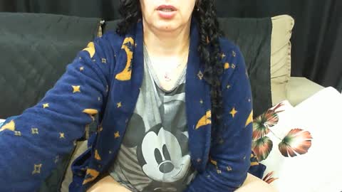 Snapshot of gabibrasil chatting on 12, 9, 2025 gaby  layla online show from 12, 9, 2025