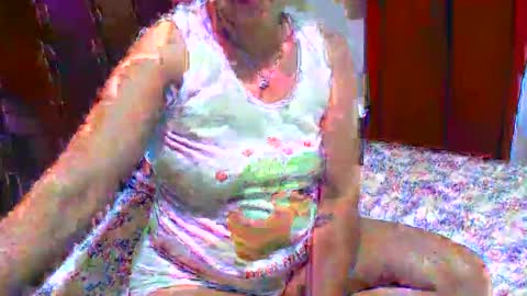 Snapshot of gabibrasil chatting on 12, 11, 2025 gaby layla online show from 12, 11, 2025