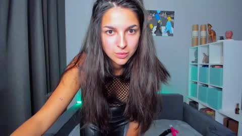 The next stream in car 1 december 10pm time in France online show from 21, 9, 2025