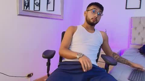 Gabriel  New Model  online show from 29, 9, 2025