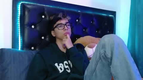 gabriel_x18 online show from 15, 2, 2026