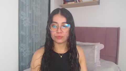 GabrielaRossa online show from 8, 3, 2025