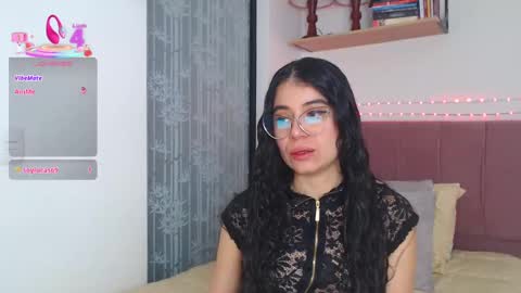 GabrielaRossa online show from 10, 9, 2025