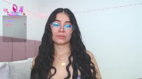 GabrielaRossa online show from 3, 10, 2025