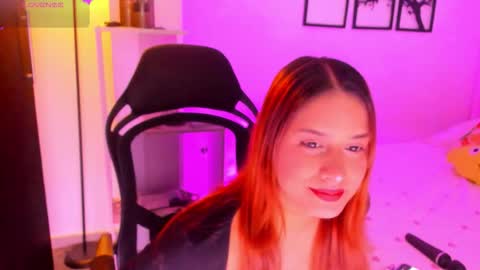 Snapshot of gabriella__tom chatting on 1, 12, 2025 Gabriella online show from 1, 12, 2025