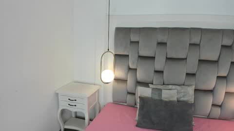 Snapshot of gaby_smit__ chatting on 19, 11, 2025 GABRIELA online show from 19, 11, 2025