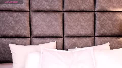 Snapshot of gabylopez_ chatting on 17, 11, 2025 online show from 17, 11, 2025