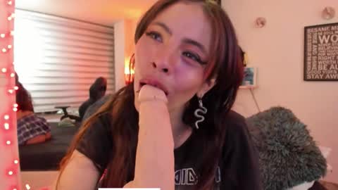 Snapshot of gabys_davisx chatting on 30, 10, 2025 Gabby online show from 30, 10, 2025