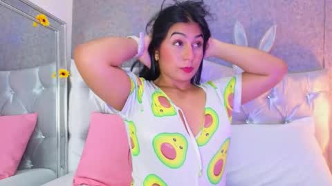 Snapshot of gabyttaylor chatting on 23, 10, 2025 GABYTAYLOR online show from 23, 10, 2025