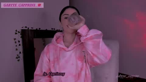 gabyye capprins online show from 19, 3, 2026