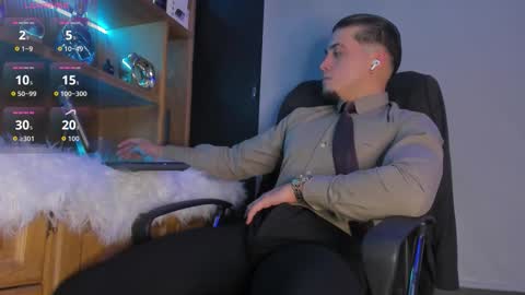 gael_williams3 online show from 2, 10, 2025