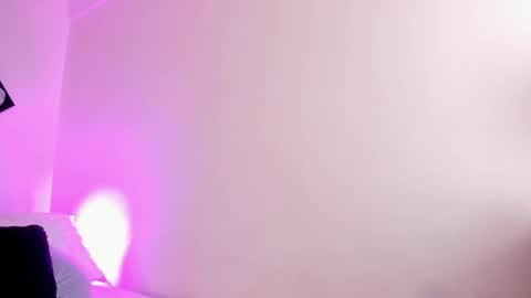 Snapshot of gaia_stonne chatting on 31, 10, 2025 gaia_stonne online show from 31, 10, 2025