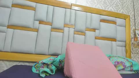 Snapshot of galaanderson chatting on 16, 10, 2025 galaanderson online show from 16, 10, 2025