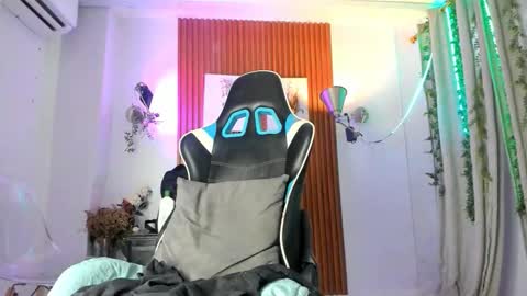 Snapshot of galactica_7 chatting on 5, 11, 2025 galactica_7 online show from 5, 11, 2025