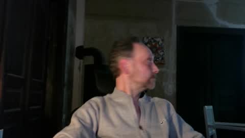 galadriel869 online show from 3, 4, 2026