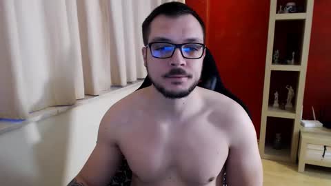 GangstaLover online show from 5, 2, 2026