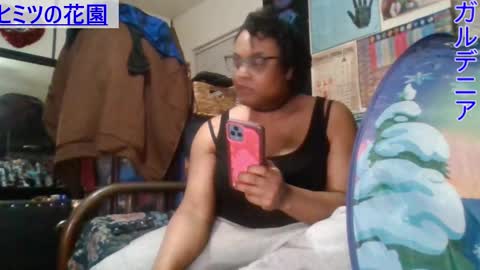 Snapshot of gardeniaspear chatting on 19, 1, 2025 Gardenia online show from 19, 1, 2025