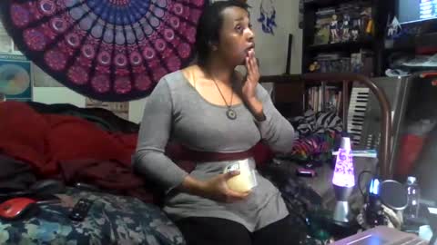 Snapshot of gardeniaspear chatting on 18, 11, 2025 Gardenia online show from 18, 11, 2025