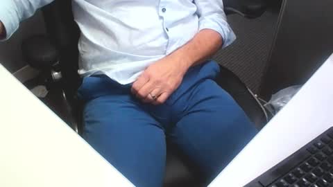 Panty Lover online show from 3, 12, 2025