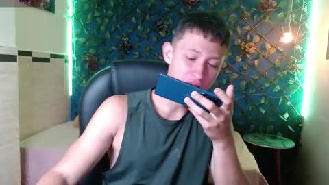 garuo_18 online show from 18, 11, 2025