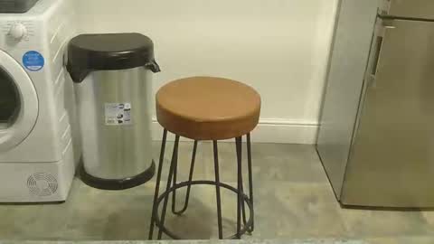 Snapshot of garybaker60 chatting on 24, 11, 2025 Gaz online show from 24, 11, 2025