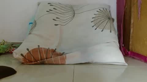 Snapshot of gatito02139159 chatting on 2, 12, 2025 gatito02139159 online show from 2, 12, 2025