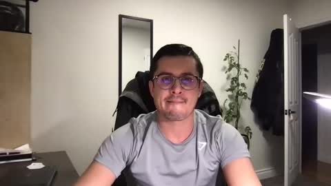 Snapshot of gatmandeep chatting on 4, 2, 2025  Aladdin online show from 4, 2, 2025