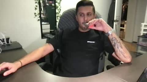 Snapshot of gatmandeep chatting on 15, 11, 2025 Aladdin online show from 15, 11, 2025