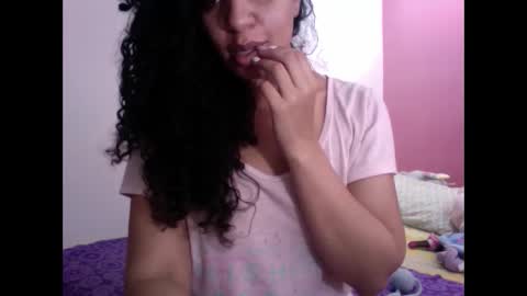 Snapshot of gatubelahotxxx chatting on 14, 1, 2025 gatubelahotxxx online show from 14, 1, 2025