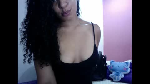 Snapshot of gatubelahotxxx chatting on 19, 1, 2025 gatubelahotxxx online show from 19, 1, 2025