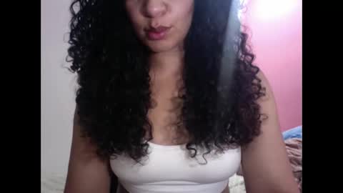 Snapshot of gatubelahotxxx chatting on 21, 1, 2025 gatubelahotxxx online show from 21, 1, 2025