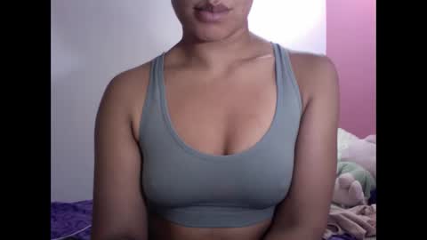 Snapshot of gatubelahotxxx chatting on 26, 1, 2025 gatubelahotxxx online show from 26, 1, 2025