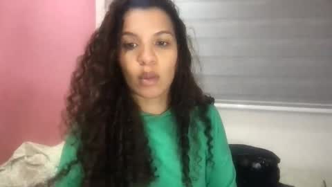 Snapshot of gatubelahotxxx chatting on 22, 9, 2025 gatubelahotxxx online show from 22, 9, 2025