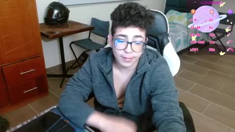 Matt male pronouns please online show from 21, 12, 2024