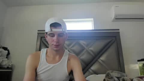 Snapshot of gayndepressed chatting on 13, 9, 2025 Trace online show from 13, 9, 2025