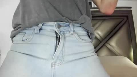 Snapshot of gayndepressed chatting on 31, 10, 2025 Trace online show from 31, 10, 2025