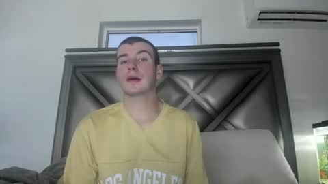 Snapshot of gayndepressed chatting on 2, 11, 2025 Trace online show from 2, 11, 2025