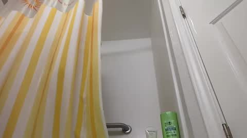 Snapshot of geeznutsizonyrchyn chatting on 8, 2, 2025 Geeznutsizonyrchyn online show from 8, 2, 2025