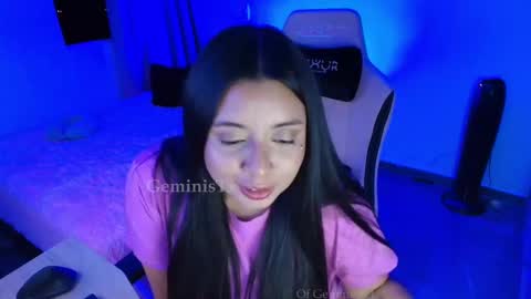 Snapshot of geminis11 chatting on 23, 1, 2025 geminis11 online show from 23, 1, 2025