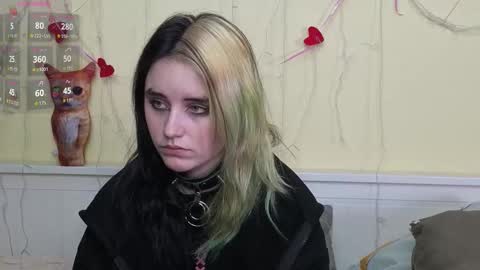 Snapshot of gemmafulwood chatting on 28, 10, 2025 Ilona online show from 28, 10, 2025