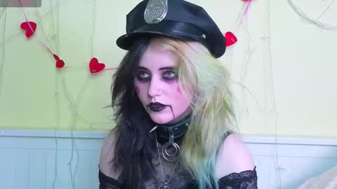 Snapshot of gemmafulwood chatting on 31, 10, 2025 Ilona online show from 31, 10, 2025