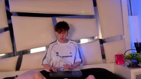 genesis_js online show from 21, 11, 2025