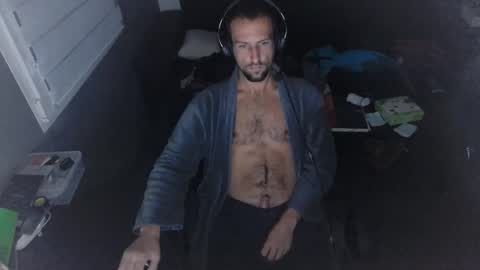 Snapshot of genie_lamps chatting on 17, 11, 2025 Edouard online show from 17, 11, 2025