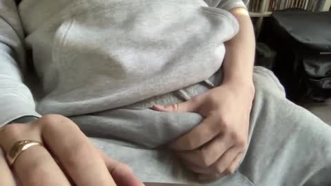 Gentle Stranger online show from 25, 1, 2025